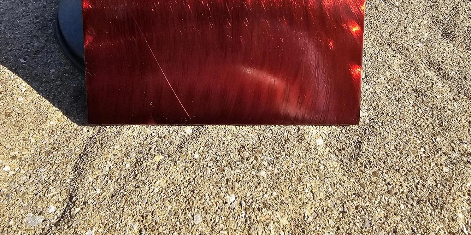 holographic red