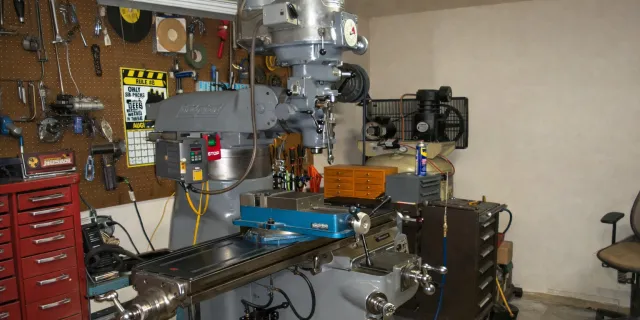 bridgeport milling machine
